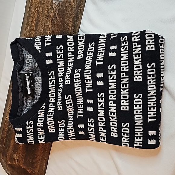 The Hundreds Tshirt - Picture 4 of 4